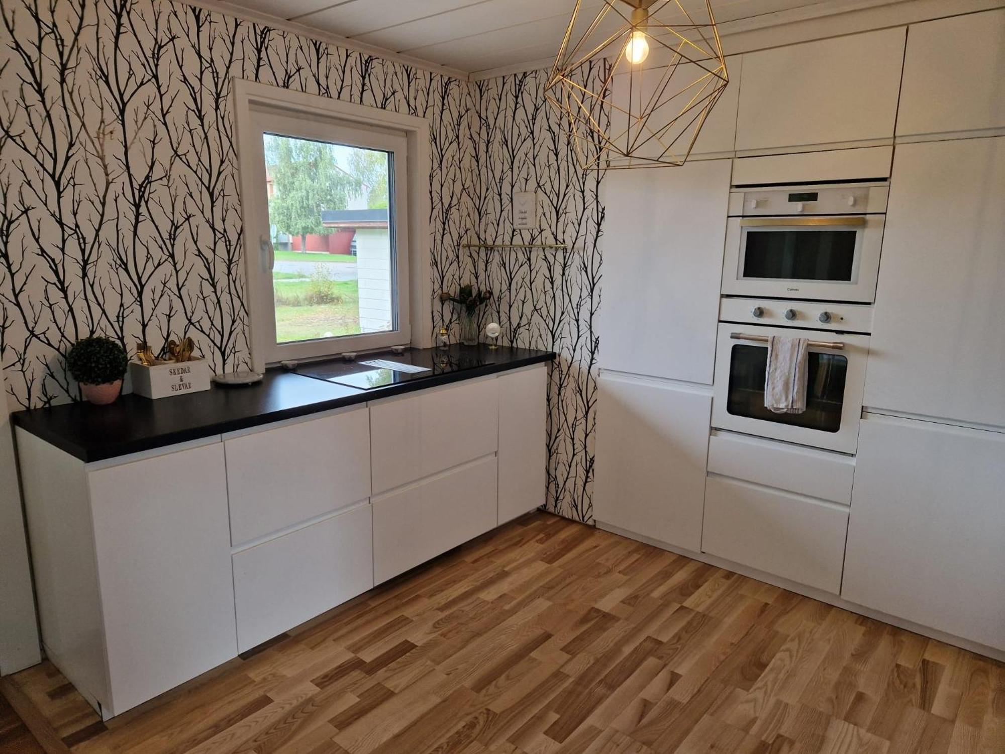 Villa Med Egen Parkering. Moejlighet Att Boka Fran 1 Och Upp Till 5 Personer. Йоребру Екстериор снимка